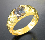 Кольцо с полихромной шпинелью редкой огранки 1,22 карата Золото