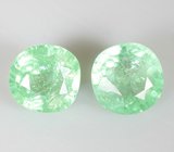 Пара мятно-зеленых цаворитов 1,38 карата