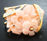 Брошь/кулон с резным solid кораллом 6,05 карата и бриллиантами