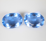 Крупная пара флюоритов со сменой цвета 16,49 карата