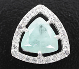 Кулон с уральским изумрудом 1,66 карата и лейкосапфирами