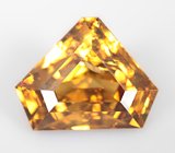 Редкий! Насыщенно-желтый циркон авторской огранки с рутилом 3 карата