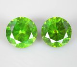 Отличный цвет! Высокая дисперсия! Крупная пара уральских демантоидов 1,51 карата