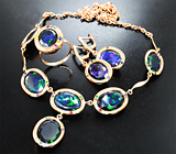 Комплект с ограненными черными опалами, разноцветными сапфирами и цаворитами