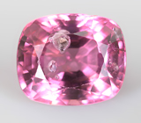 Крупная розово-пурпурная шпинель со сменой цвета 2,42 карата