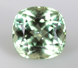 Желтовато-зеленый "неоновый" апатит 2,51 карата