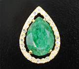 Кулон с уральским изумрудом 3,62 карата и бесцветными цирконами