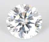 Бесцветный муассанит 1,8 карата