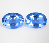 Крупная пара чистейших флюоритов со сменой цвета 17,54 карата