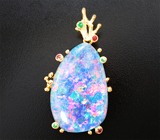 Кулон с австралийским триплет опалом 24,84 карата, цаворитами, сапфирами и бриллиантами