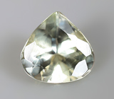 Зеленовато-желтый цоизит 0,41 карата