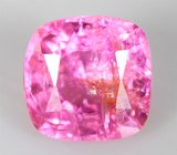 Неоново-розовая шпинель 0,58 карата