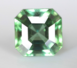 Полихромный турмалин высокой чистоты 3,03 карата