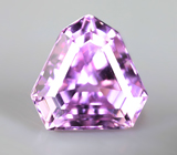 Чистейший насыщенный кунцит авторской огранки 9,54 карата