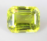 Яркий перидот 3,3 карата