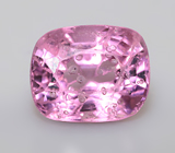 Розовая "неоновая" шпинель 1,24 карата