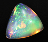 Крупный прозрачный кристаллический эфиопский опал 8,6 карата