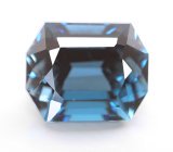 Чистейший синий London топаз авторской огранки 3,65 карата
