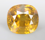 Крупный зеленовато-желтый сфен 5,17 карата