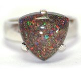 Кольцо с великолепным опалом