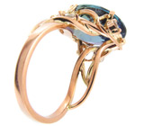 Кольцо с роскошным полихромным танзанитом и бриллиантами Золото