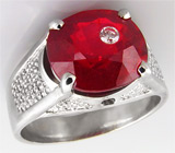 Кольцо с облагороженным рубином, инкрустированным бриллиантом Серебро 925