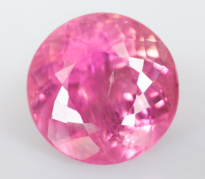 Ярко-розовый турмалин 5,28 карата