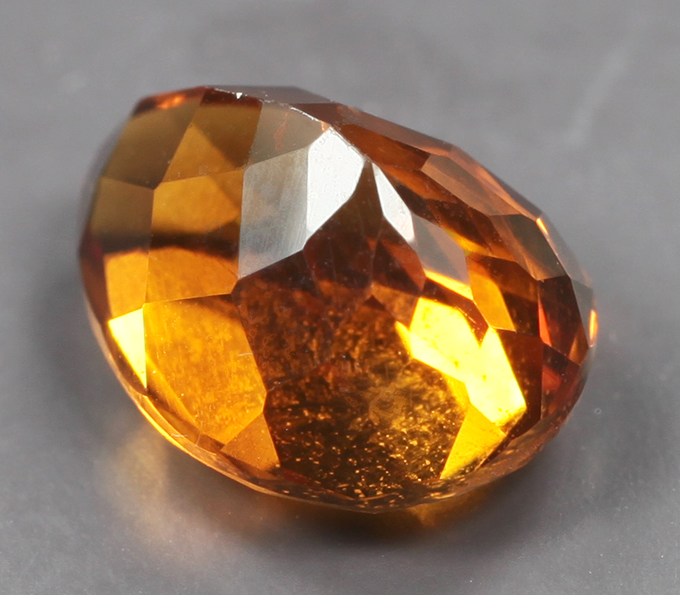 Цитрин мадейра высокой чистоты 3,11 карата