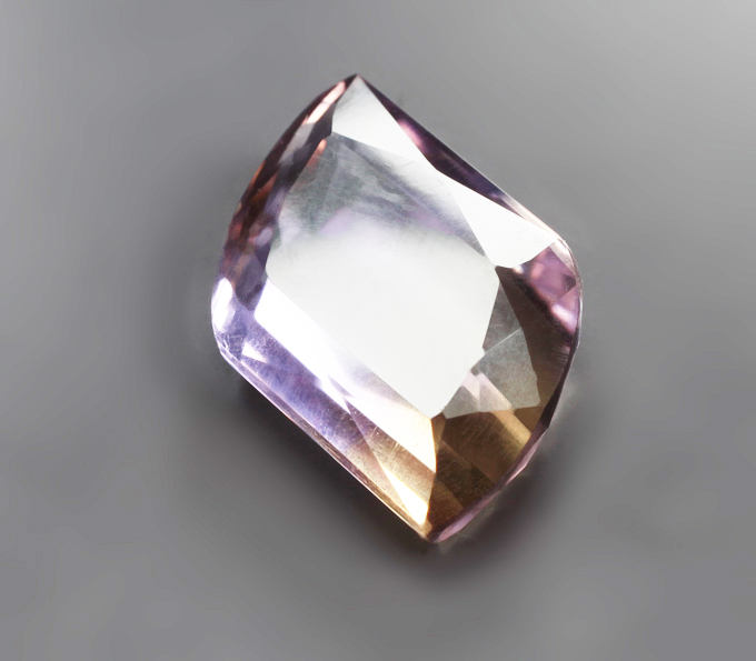 Чистейший аметрин авторской огранки 11,93 карата