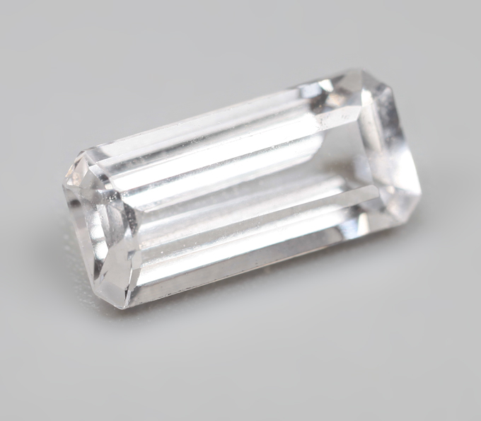 Данбурит 1,03 карата