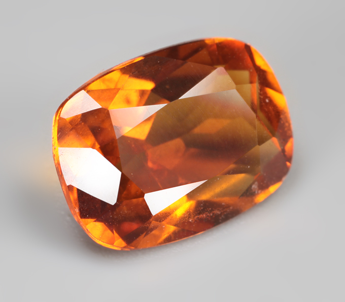 Цитрин мадейра 2,34 карата